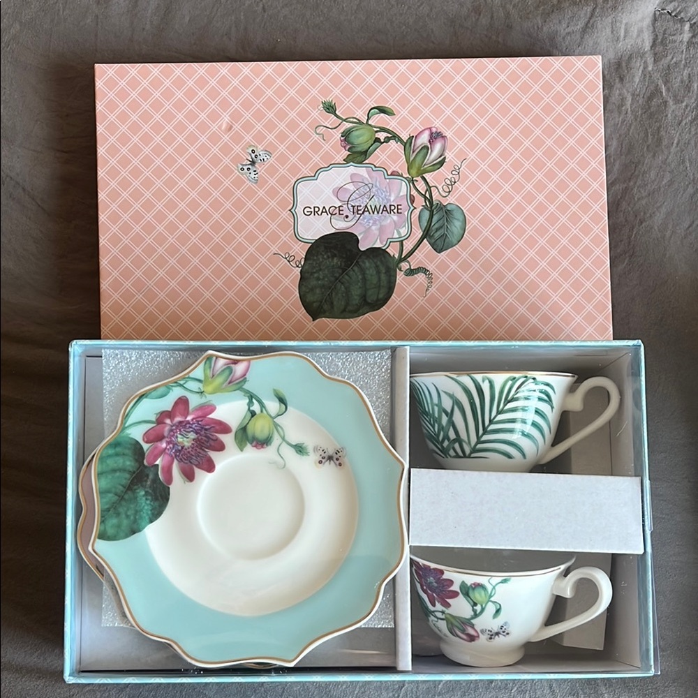 Floral Cup and Saucer Set - Green and White